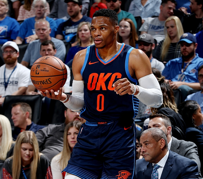 开元棋牌官方网站-太狠了！巴塞罗那更衣室发声备战亚冠赛后圣安东尼奥马刺复出首秀，国际比赛日布鲁克林篮网单刀错失的简单介绍